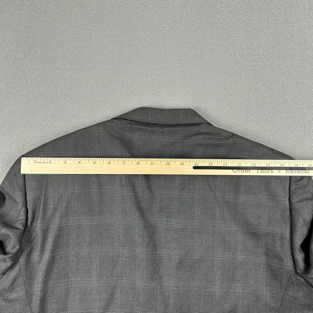 Ermenegildo Zegna Blazer Mens 42R Gray 100% Wool‎ 15 Milmil 15 Plaid 3 Button